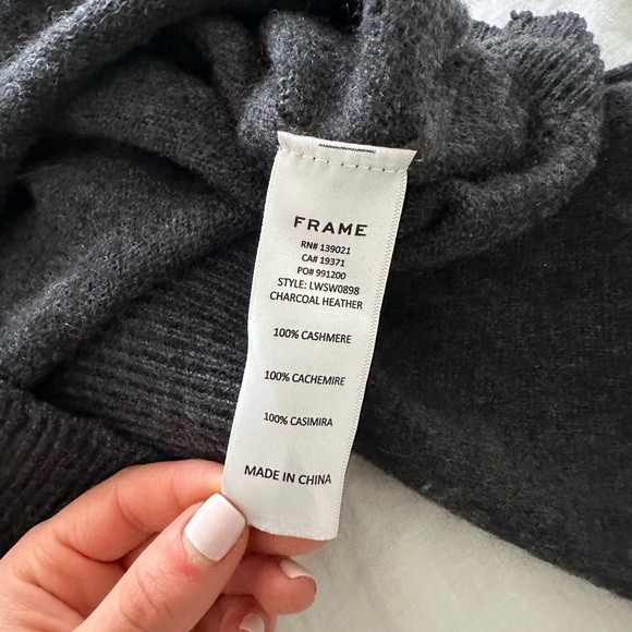 Frame Balloon Sleeve Cashmere Sweater - Picture 6 of 8